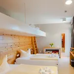 酒店 Garni - Haus 54 青斯特